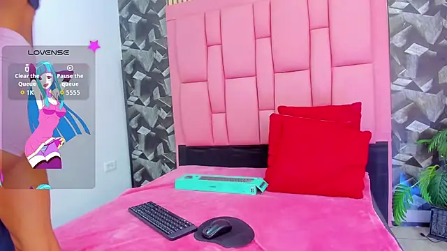 Brithanyslim online show from February 2026 07:29:01 PM