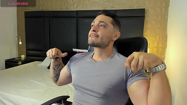 JossAckland online show from December 2024 11:48:01 AM