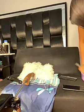 chiquimaturesexy online show from March 2025 02:12:02 PM