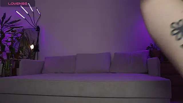 PaulaPratt online show from January 2026 05:46:02 AM