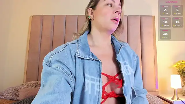 VICTORIA RASH online show from February 2026 07:20:01 PM