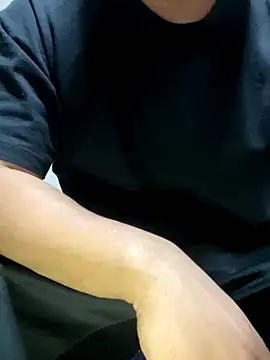 Snapshot of sakuto07 chatting on November 2025 01:57:02 PM sakuto07 online show from November 2025 01:57:02 PM