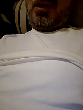 Snapshot of 1talianBeutifulCock chatting on December 2024 10:56:01 PM 1talianBeutifulCock online show from December 2024 10:56:01 PM