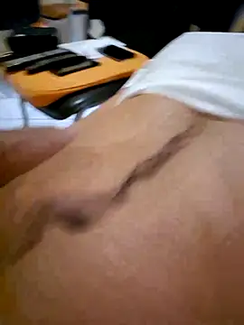 Snapshot of 1talianBeutifulCock chatting on December 2024 08:30:02 AM 1talianBeutifulCock online show from December 2024 08:30:02 AM
