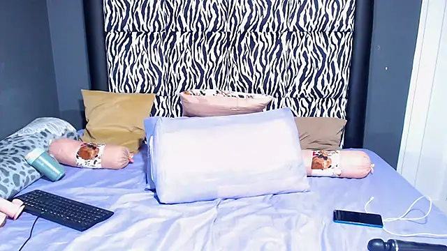 KinkyTall85 online show from February 2025 11:19:02 AM