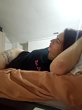 perla97 online show from November 2025 05:13:01 PM