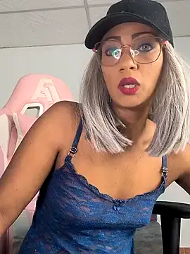 Amaliu  online show from January 2025 11:40:01 PM