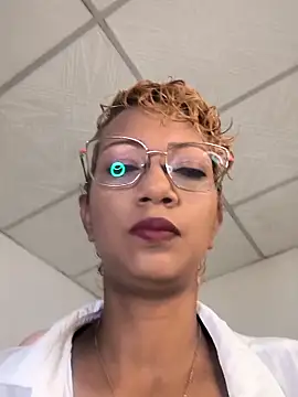 Amaliu  online show from October 2025 02:45:02 PM