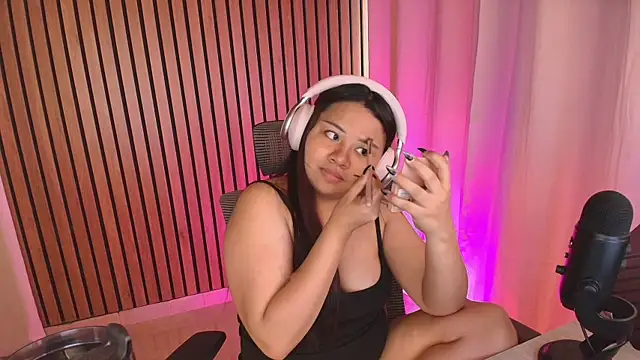 soffyvibes- online show from March 2026 10:05:02 PM