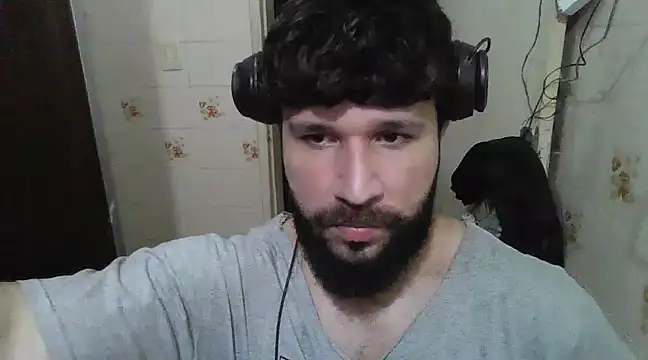 Snapshot of Cauan-t chatting on January 2025 11:55:01 PM Cauan-t online show from January 2025 11:55:01 PM