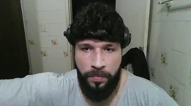 Snapshot of Cauan-t chatting on March 2025 11:47:02 PM Cauan-t online show from March 2025 11:47:02 PM