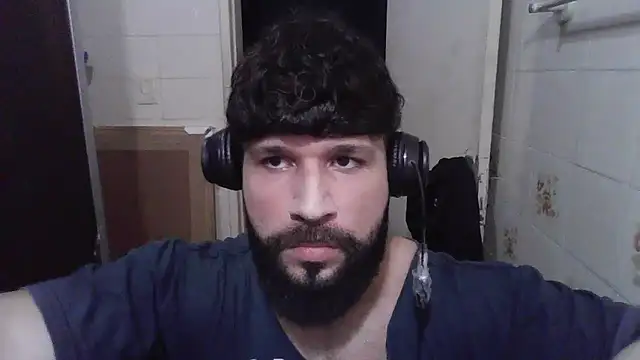 Snapshot of Cauan-t chatting on March 2025 10:59:01 PM Cauan-t online show from March 2025 10:59:01 PM