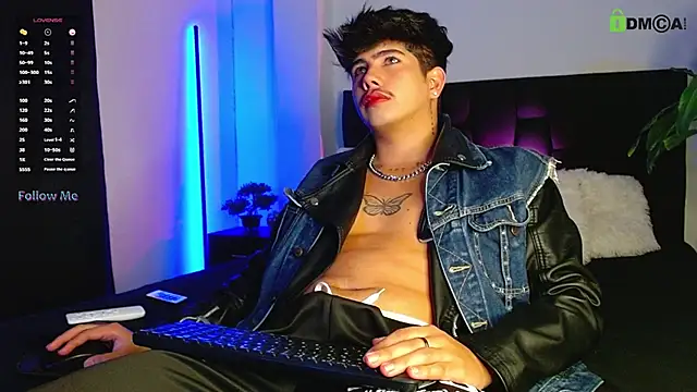 LyleBennett  online show from September 2025 12:29:01 PM