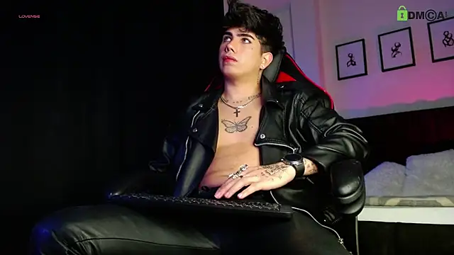 LyleBennett  online show from March 2026 11:51:01 AM