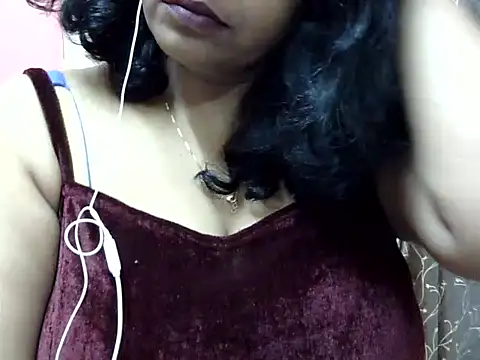 Snapshot of Riya_riyaa chatting on December 2024 04:09:01 PM Riya riyaa online show from December 2024 04:09:01 PM