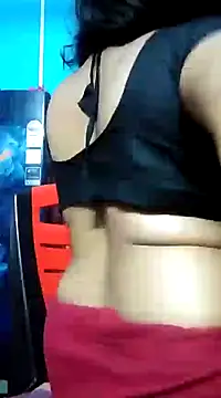 BERRY 00 online show from February 2025 10:24:02 AM