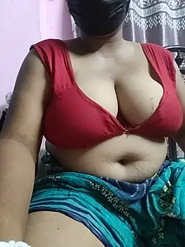 Snapshot of BERRY_00 chatting on June 2026 06:12:01 PM BERRY 00 online show from June 2026 06:12:01 PM