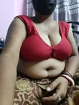 Snapshot of BERRY_00 chatting on June 2026 06:34:01 PM BERRY 00 online show from June 2026 06:34:01 PM