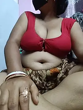 Snapshot of BERRY_00 chatting on July 2026 05:06:02 PM BERRY 00 online show from July 2026 05:06:02 PM