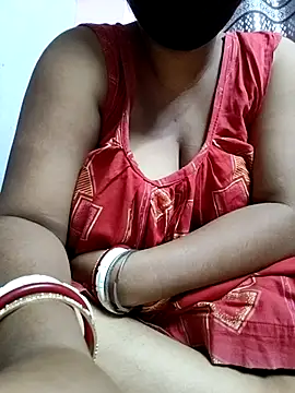 Snapshot of BERRY_00 chatting on July 2026 10:44:01 AM BERRY 00 online show from July 2026 10:44:01 AM