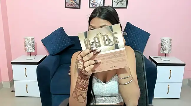 Snapshot of dumbledora chatting on February 2025 03:45:02 AM dumbledora online show from February 2025 03:45:02 AM