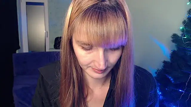 Snapshot of Nika_Kitten chatting on January 2025 05:49:01 PM Nika Kitten online show from January 2025 05:49:01 PM