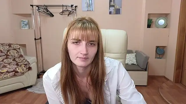 Snapshot of Nika_Kitten chatting on January 2025 03:20:01 PM Nika Kitten online show from January 2025 03:20:01 PM