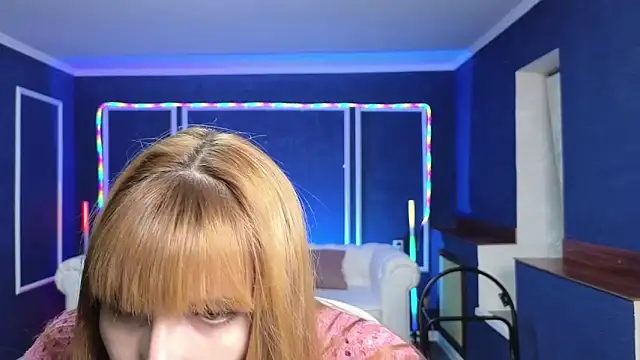 Snapshot of Nika_Kitten chatting on February 2025 02:42:01 PM Nika Kitten online show from February 2025 02:42:01 PM