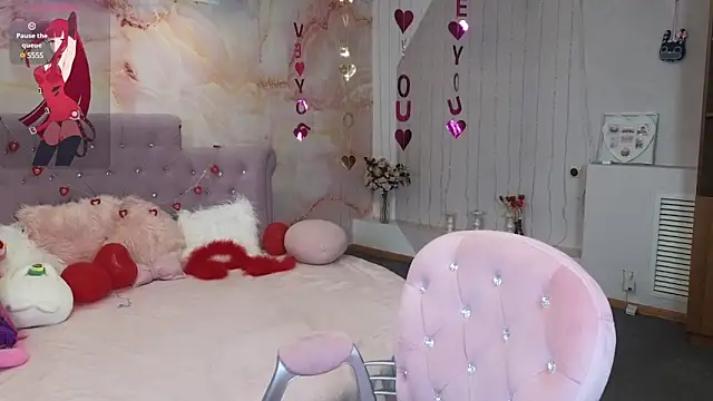 Snapshot of Nika_Kitten chatting on February 2025 05:04:02 PM Nika Kitten online show from February 2025 05:04:02 PM