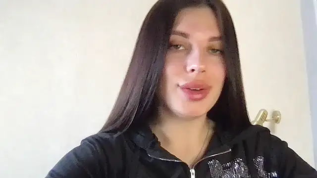 MoonriseGoddess online show from April 2026 09:28:02 AM