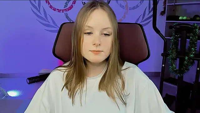Snapshot of VivienLeeigh chatting on December 2024 11:20:02 AM VivienLeeigh online show from December 2024 11:20:02 AM