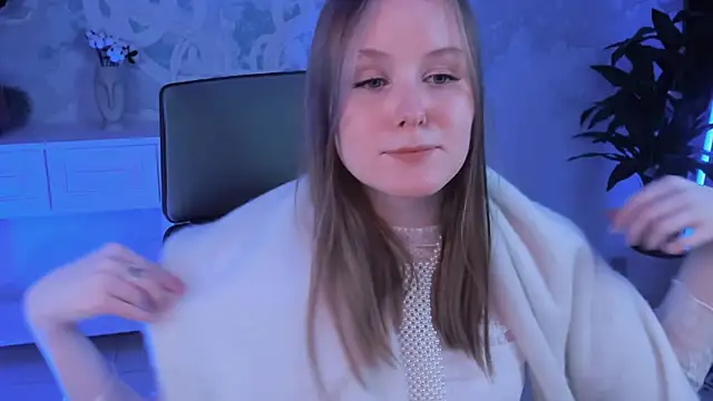 Snapshot of VivienLeeigh chatting on February 2025 06:12:01 PM VivienLeeigh online show from February 2025 06:12:01 PM