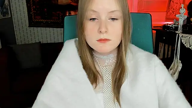 Snapshot of VivienLeeigh chatting on February 2025 01:25:01 PM VivienLeeigh online show from February 2025 01:25:01 PM