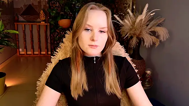 VivienLeeigh online show from May 2026 05:47:01 AM