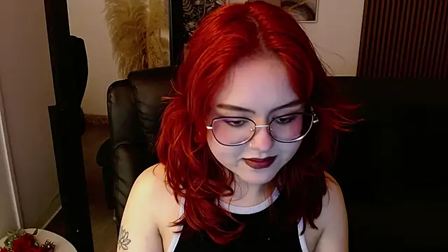 crimson tati  online show from March 2025 12:24:01 PM