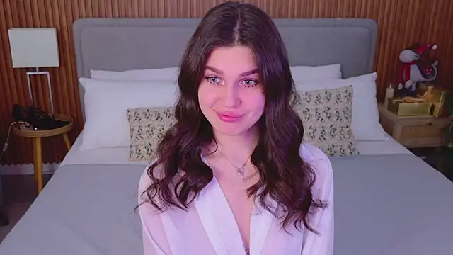 RihannaRose online show from December 2025 05:11:02 PM