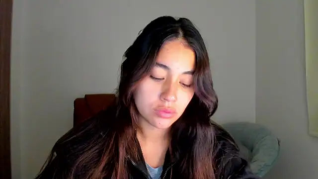 Snapshot of AriaMontgomery chatting on March 2025 07:40:02 AM AriaMontgomery online show from March 2025 07:40:02 AM