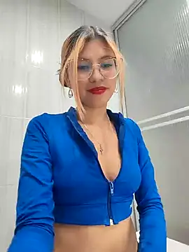 little mavi online show from January 2025 11:11:01 PM