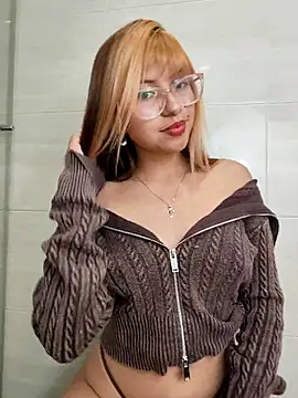 little mavi online show from October 2025 02:45:01 AM