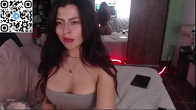 Snapshot of Angie_nova chatting on September 2025 03:34:02 PM Angie nova online show from September 2025 03:34:02 PM