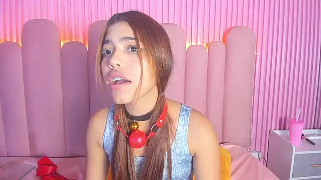 KellyOlsenbe online show from January 2025 05:31:02 AM