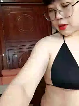 Snapshot of daeyulin chatting on January 2025 05:48:01 AM daeyulin online show from January 2025 05:48:01 AM