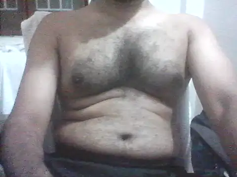 Snapshot of knighttriderr chatting on December 2024 06:28:02 PM knighttriderr online show from December 2024 06:28:02 PM