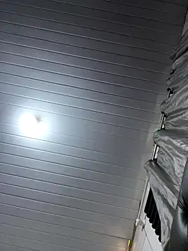 Snapshot of luara1988 chatting on September 2025 06:00:01 PM luara1988 online show from September 2025 06:00:01 PM