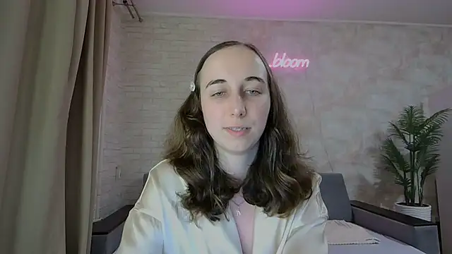 Anika bloom online show from February 2025 06:20:01 AM