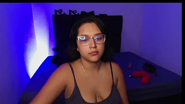 EmilySavvato online show from January 2025 04:58:02 AM