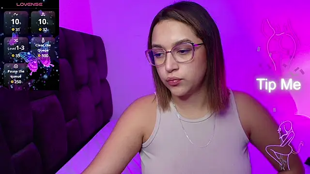 EmilySavvato online show from March 2025 03:25:01 AM