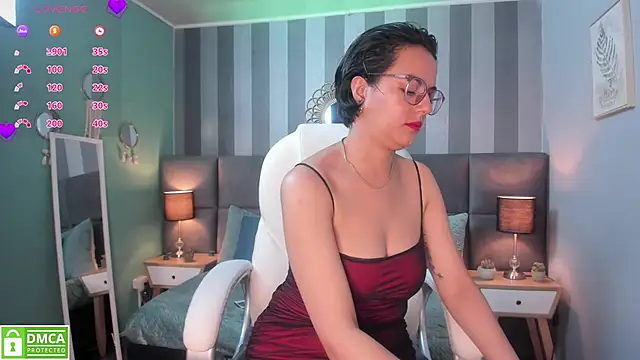 Snapshot of victoria_byte chatting on January 2025 02:14:01 PM victoria byte online show from January 2025 02:14:01 PM