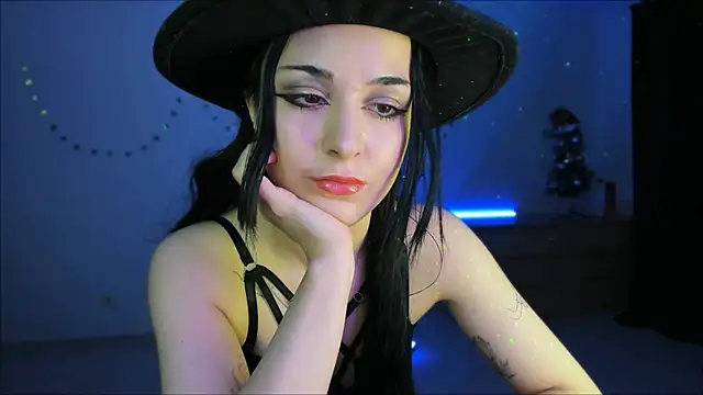 mollyposhh online show from January 2025 02:24:02 AM