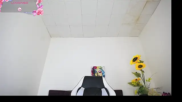 Snapshot of kevin__fox_ chatting on March 2025 11:05:01 PM kevin fox online show from March 2025 11:05:01 PM